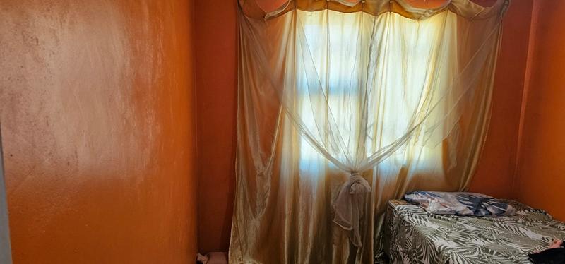 4 Bedroom Property for Sale in Ilitha Park Western Cape